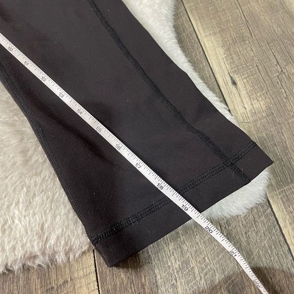 Lole Black Cropped Workout Athletic Leggings - Picture 2 of 7